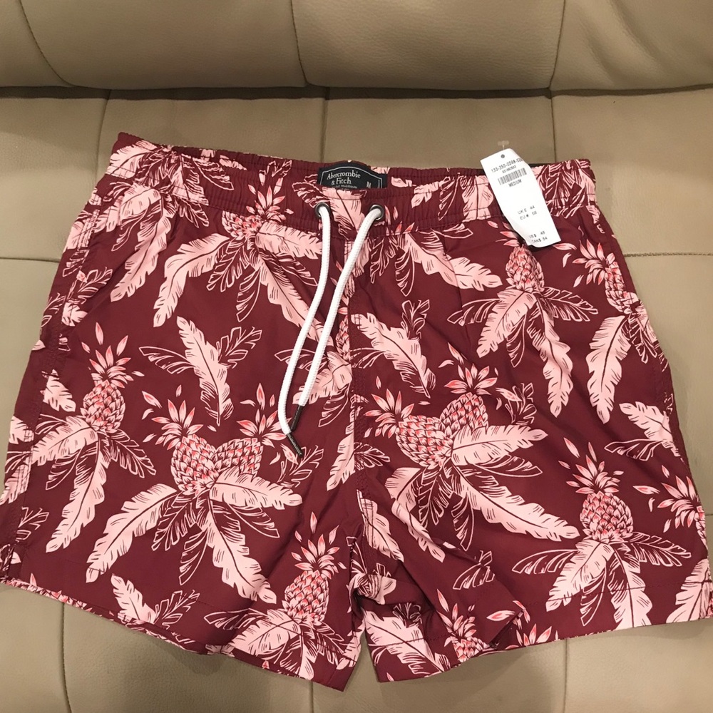 NWT Abercrombie swim trunks. Medium. 5” inseam.